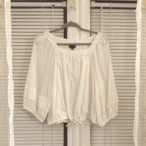 White Who What Wear blouse in 1X